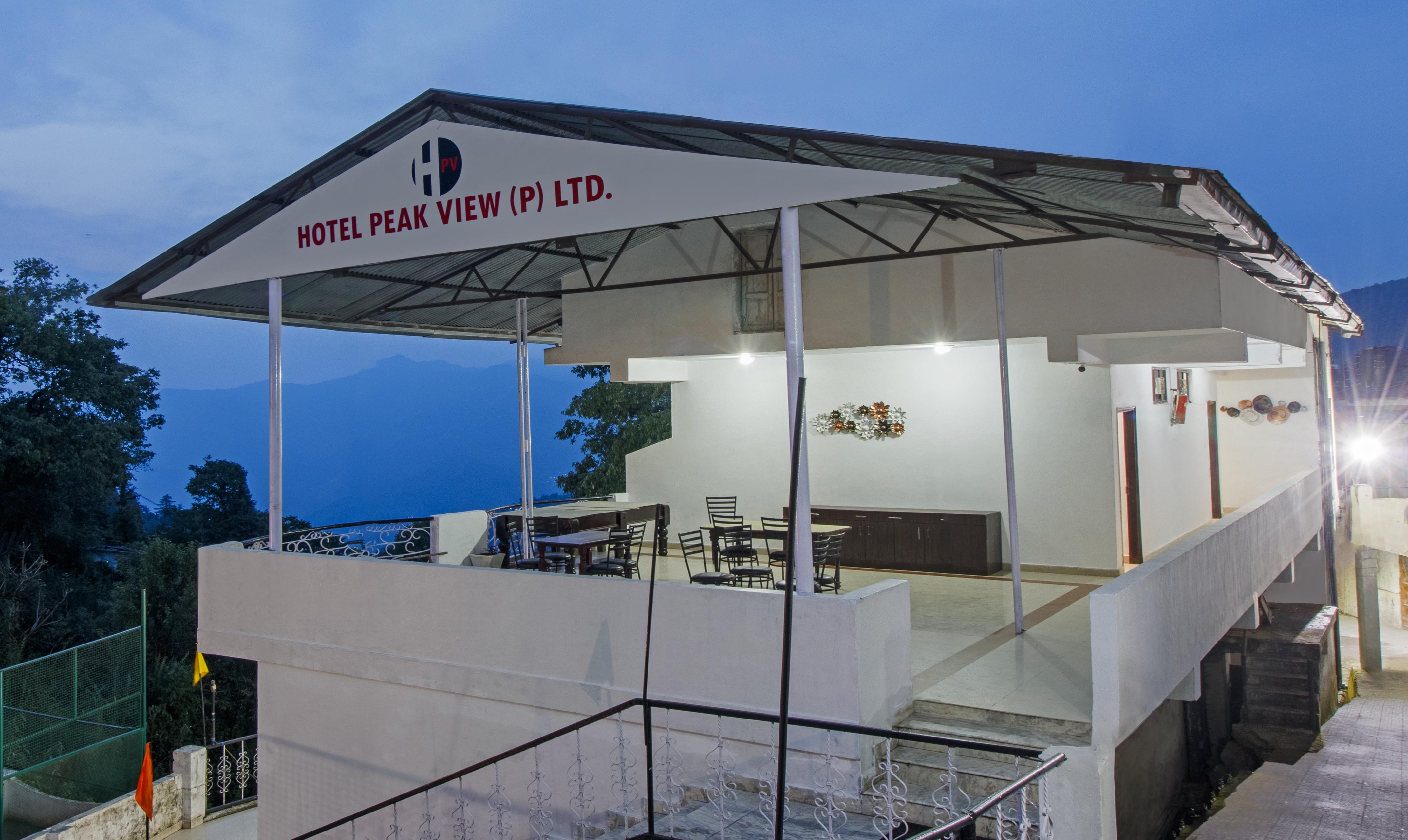 Itsy Hotels Peak View, 300 Mts From Mall Road - Tap to explore photos