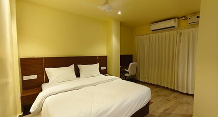 hotel lego Room Type - Deluxe Room with Mountain View