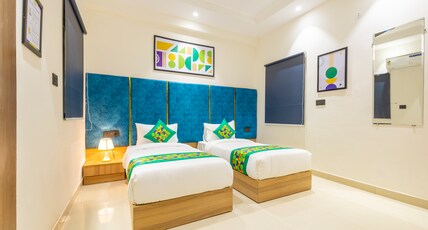 Treebo Accent Park Hotel And Banquet Room Type - Deluxe Family Room