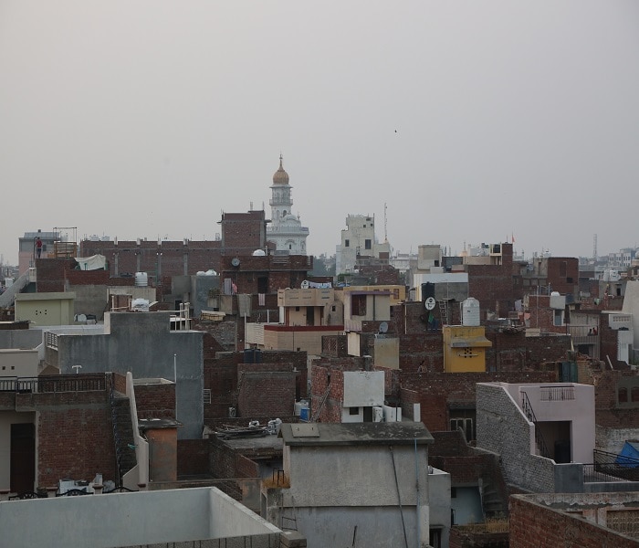 Hotel Kabir Residency 4 minutes walk to Golden Temple - Tap to explore photos
