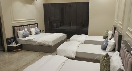 Lala Chhogmal JI Singhal Seva Sadan Room Type - Premium Suite 5 Beds with Dual Bathroom setup Lala Chhogmal JI Singhal Seva Sadan Room Type - Premium Suite 5 Beds with Dual Bathroom setup