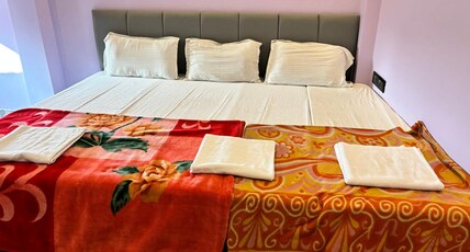 Holy City Inn | Near Assi Ghat Room Type - Triple Bed Family Room