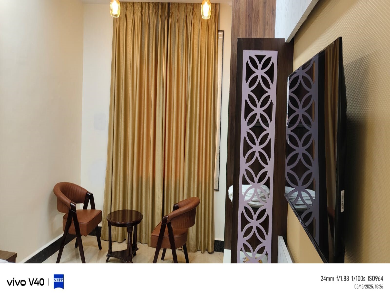 Hotel Avinash - Tap to explore photos