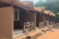 Hasini riverside retreat