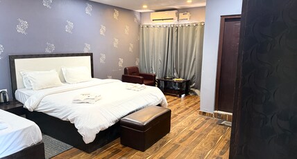 Kaziranga Resort Room Type - Executive Triple Bed with Balcony