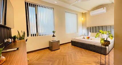 BedChambers Luxe Stay @Saket Room Type - Studio