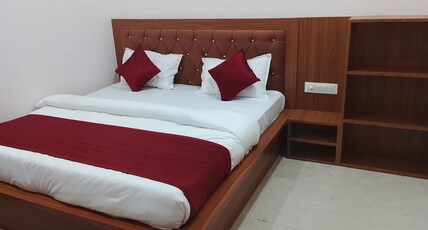 Raj Niwas Resort Room Type - Deluxe Room