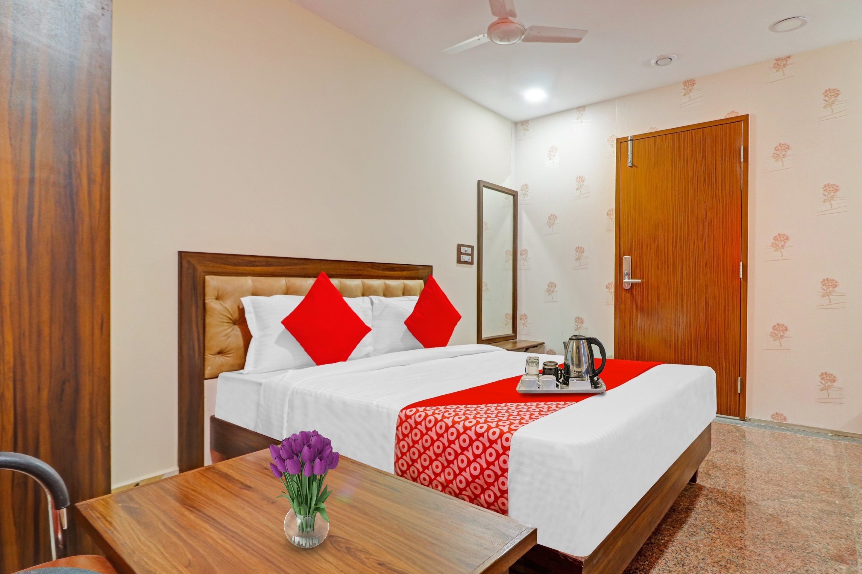 OYO 701448 Heavens Inn - Tap to explore photos