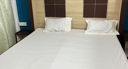 The slice Dine -Inn Room Type - Bedroom 107