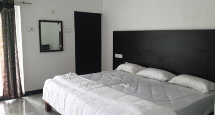 VVV Grand Room Type - Balcony room