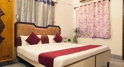 FabHotel Astoria House Room Type - Deluxe Room FabHotel Astoria House Room Type - Deluxe Room