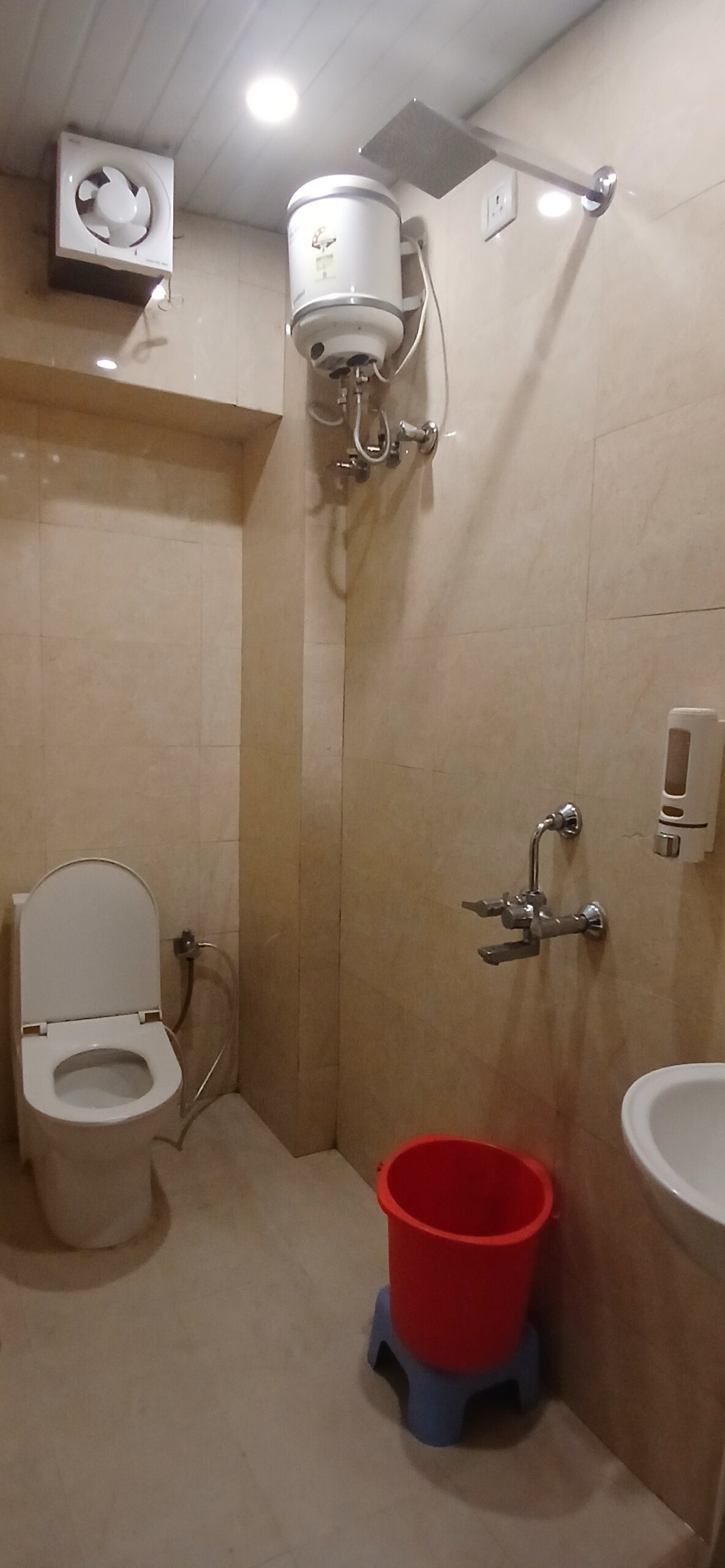 Vishwanath Gange Home Stay - Tap to explore photos