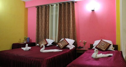StayApart - SIKKIM REGENCY Room Type - Deluxe Room (3x)