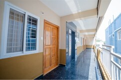 Elegance serviced apartment