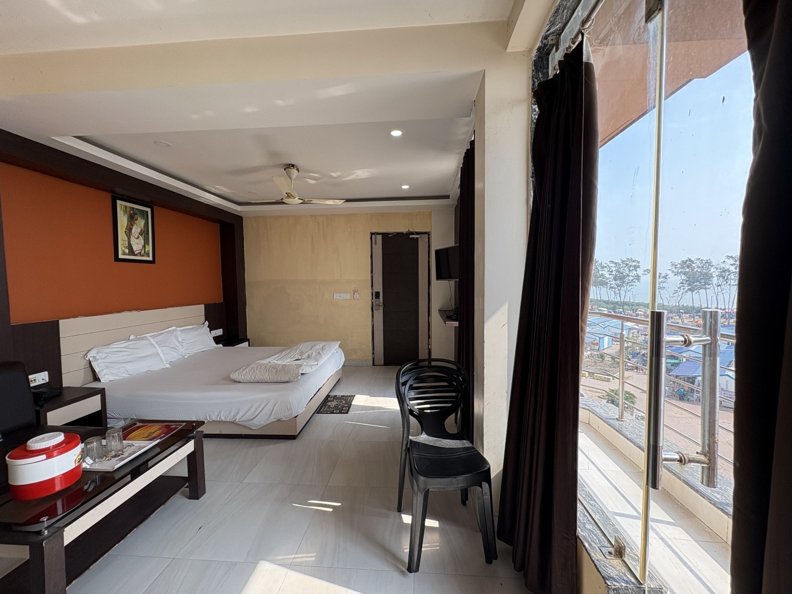 Hotel Big Boss New Digha - Tap to explore photos