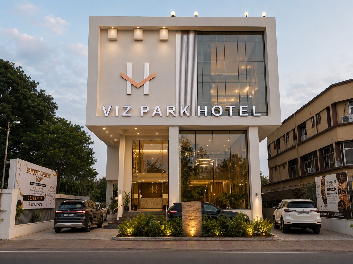 Viz Park Hotel - Business Hotel & Banquet, GIDC Anand - Tap to explore photos