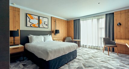 Crowne Plaza MARLOW Room Type - 1 Double Bed Standard Accessible