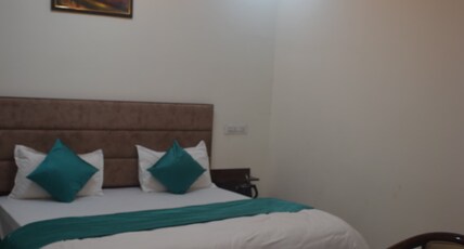 Hotel Shree Padam Room Type - SWEET ROOM