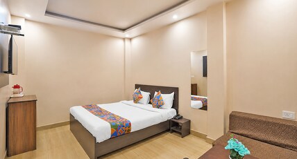 FabHotel Rudransh Residency Room Type - Deluxe Room FabHotel Rudransh Residency Room Type - Deluxe Room