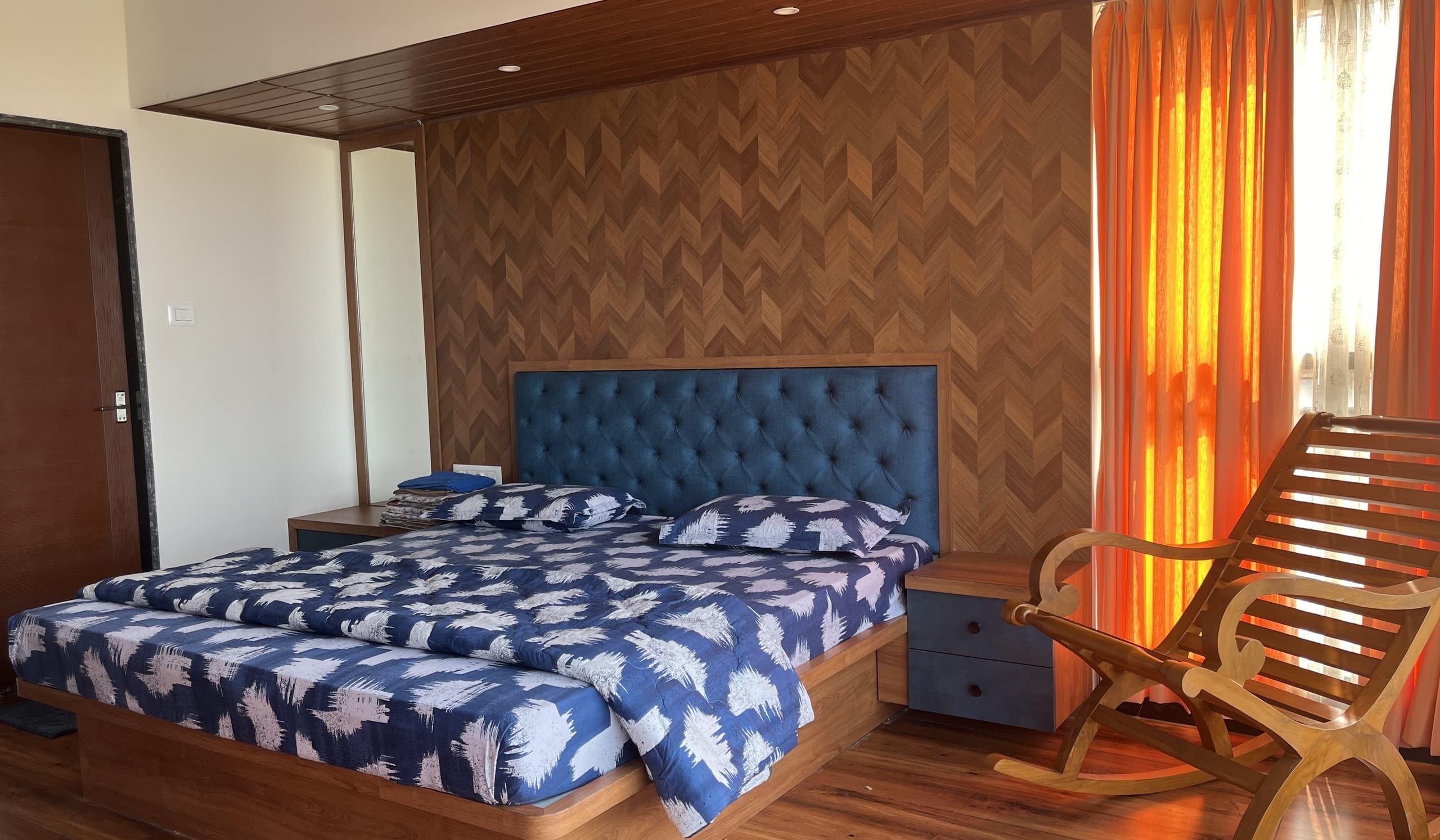 4 BHK Penthouse - Tap to explore photos
