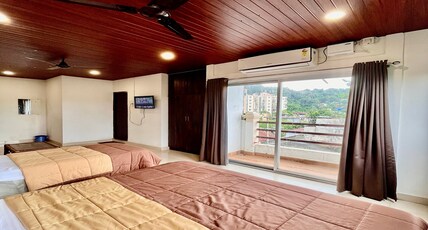 The Upper Homes Room Type - Triple occupancy Deluxe with Balcony