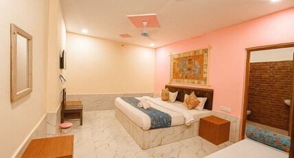 Explore Hostel Life Jaisalmer Room Type - Standard Double Room