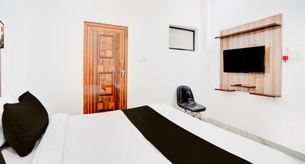 HOTEL O SAMRAT INN Room Type - Classic