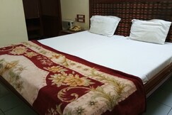 Hotel HariOm Palace