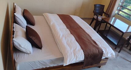 Tathastu resort Room Type - DEluxe