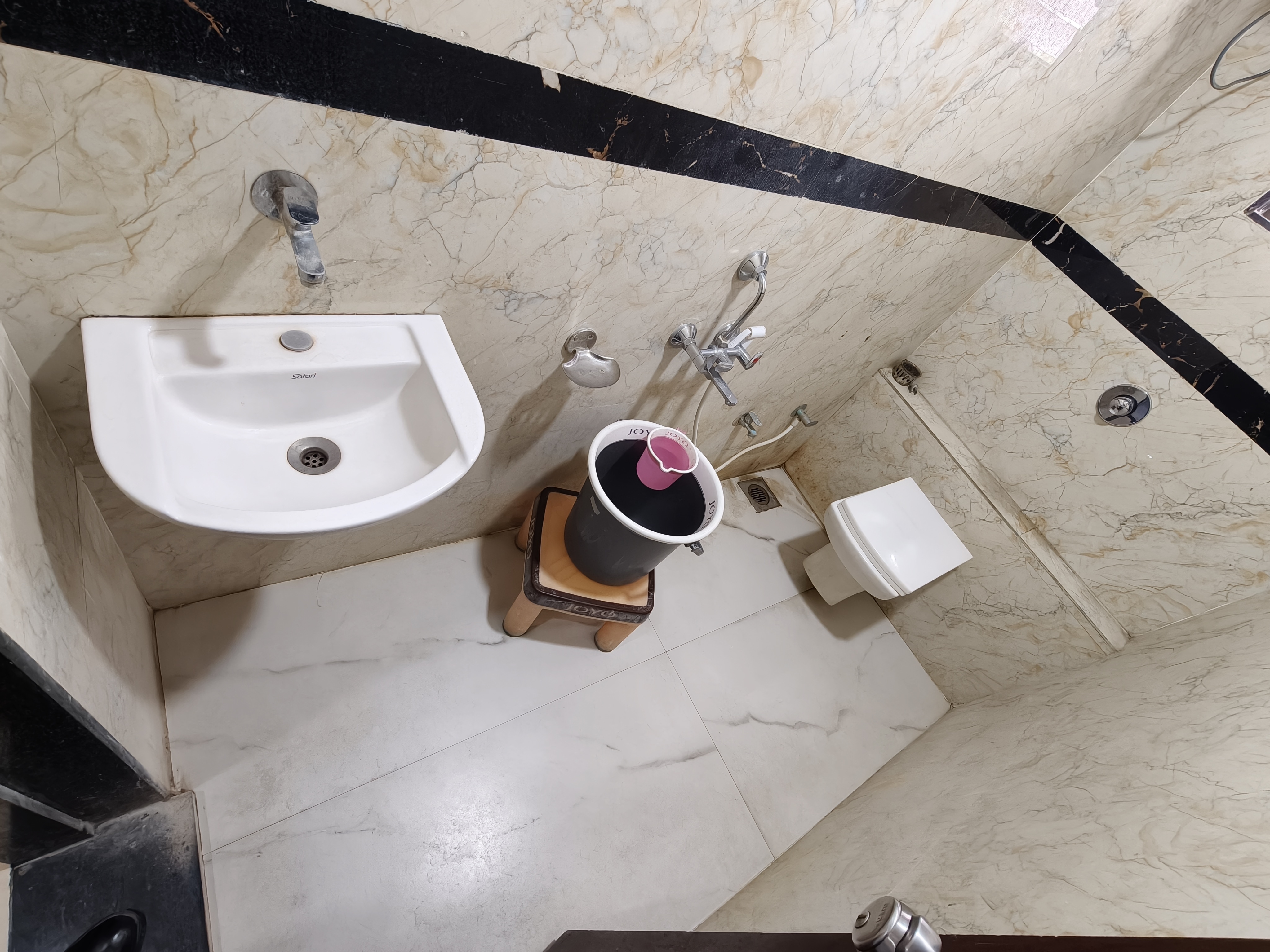 Hotel New Delhi Darbar - Tap to explore photos