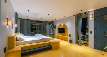 The Farm Stories Room Type - The Amber Suite