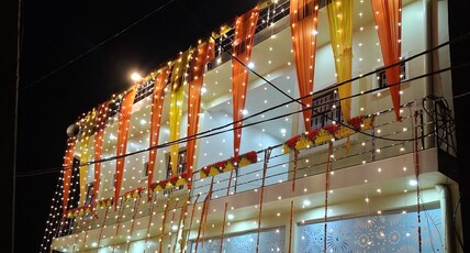 Shivansh Palace Room Type - Deluxe Room Non AC Shivansh Palace Room Type - Deluxe Room Non AC