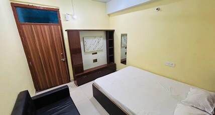 MATESHWARI HOTEL & BANQUET HALL Room Type - Deluxe Non AC