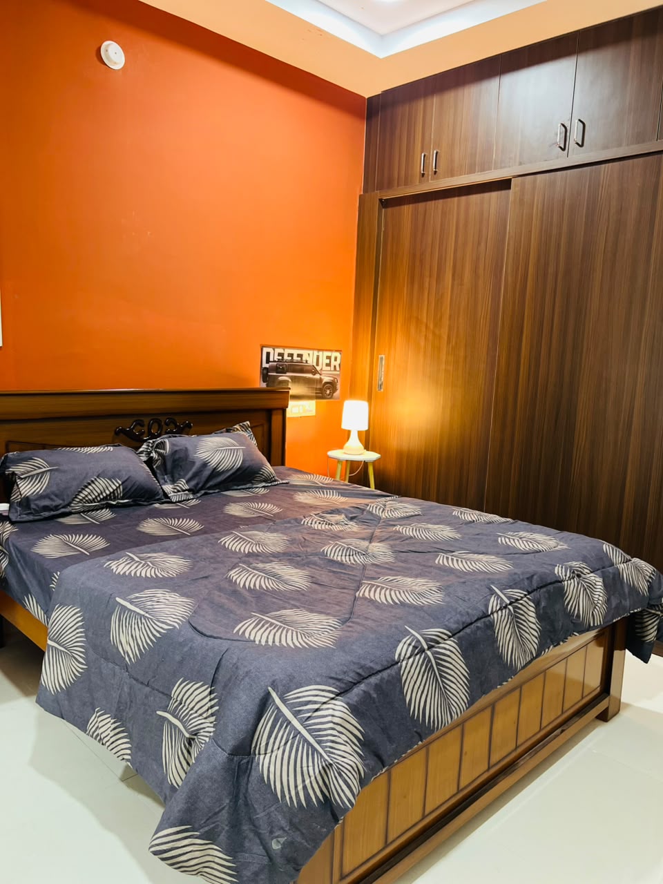 Skyline 2BHK near Wipro, AIG, and the US Consulate - Tap to explore photos