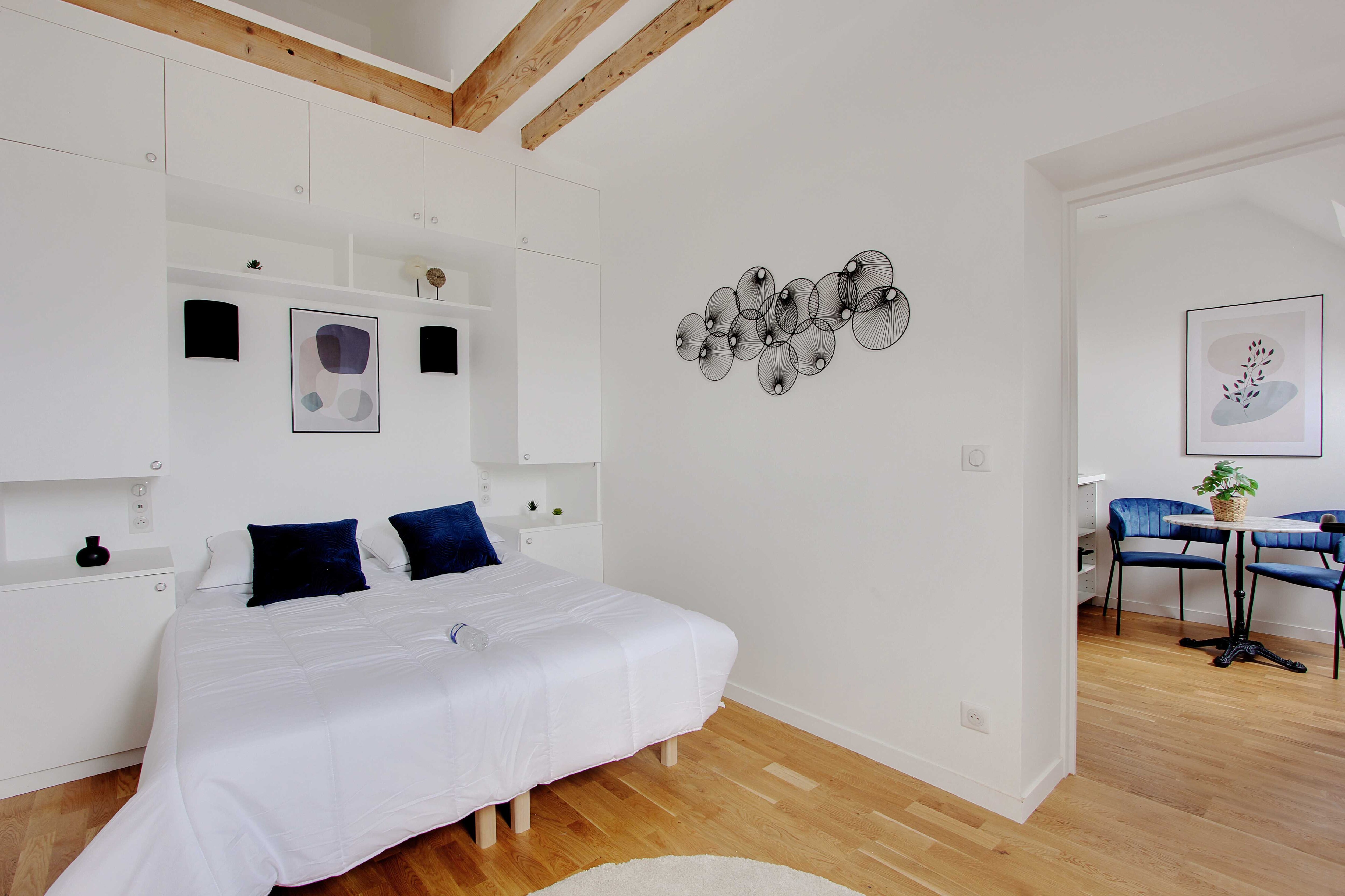 Charming apartment 1BR/3P Trocadero - Tap to explore photos