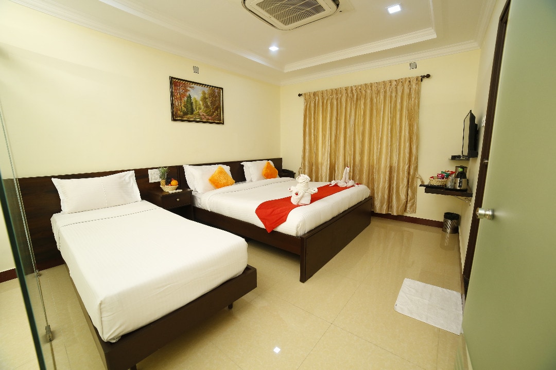 Hotel Venkateswaraa - Tap to explore photos