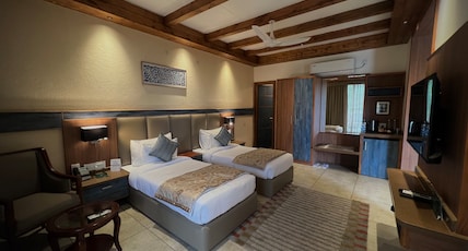 Hotel Himani Hill View Retreat, Palampur Room Type - AKASH Twin Bed Junior Suite Valley View With Patio Hotel Himani Hill View Retreat, Palampur Room Type - AKASH Twin Bed Junior Suite Valley View With Patio