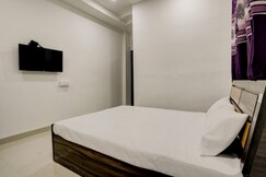 Shri Kanha Inn Lodging And Boarding