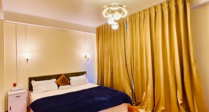 MIRIK HOMESTAY Room Type - Bedroom 8