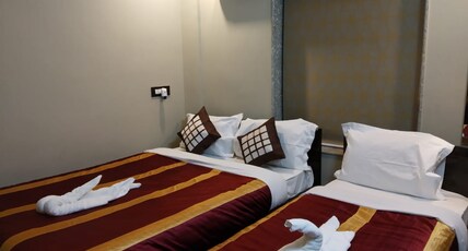 Recline Hotel And Restaurant Room Type - Executive Room