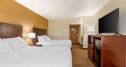 BEST WESTERN YELLOWSTONE CROSS Room Type - 2 Queen Beds, Non-Smoking, Wireless High-Speed Internet, Full Breakfast