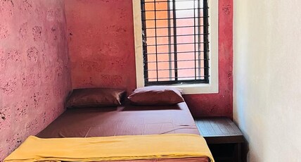 Ocean Paradise Beach Homestay Room Type - 4 SHARING RED STONE COTTAGES