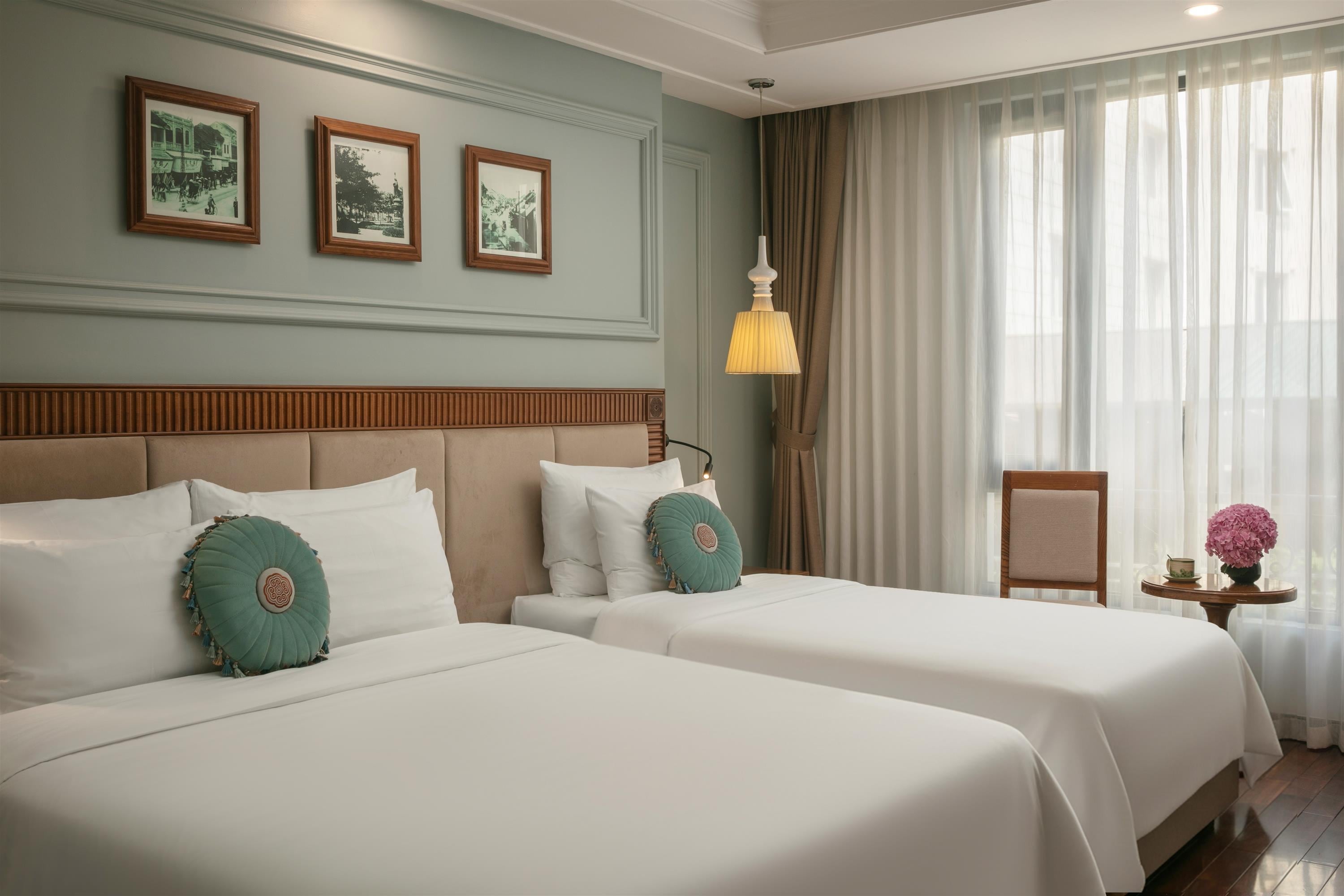 Hanoi Pearl Hotel - Tap to explore photos
