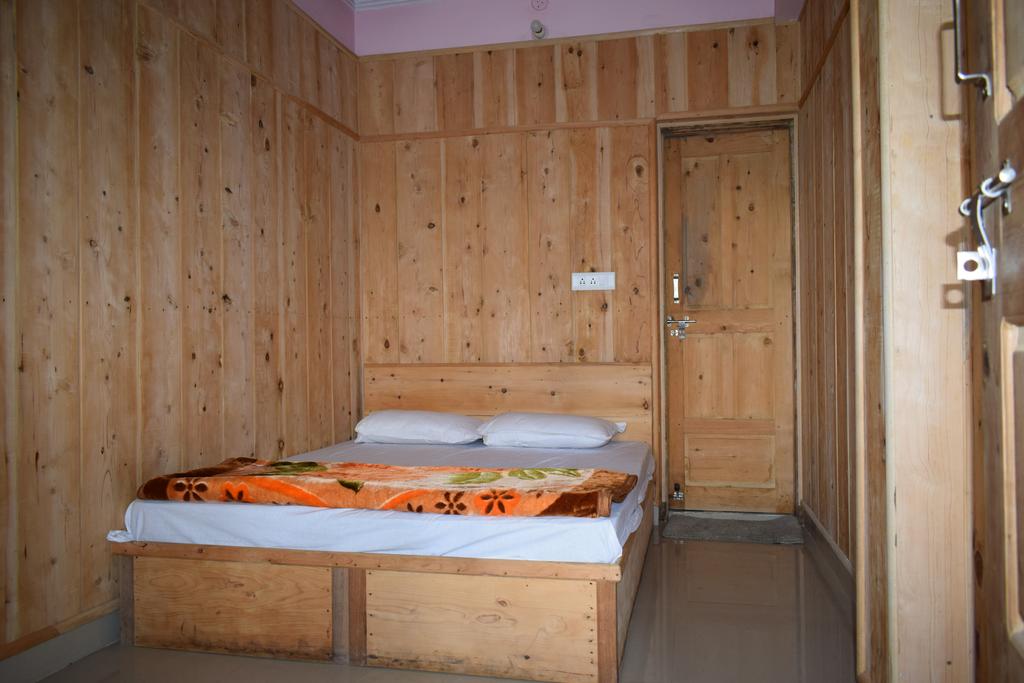 Villotale Nagthat | Rooms in a House - Tap to explore photos