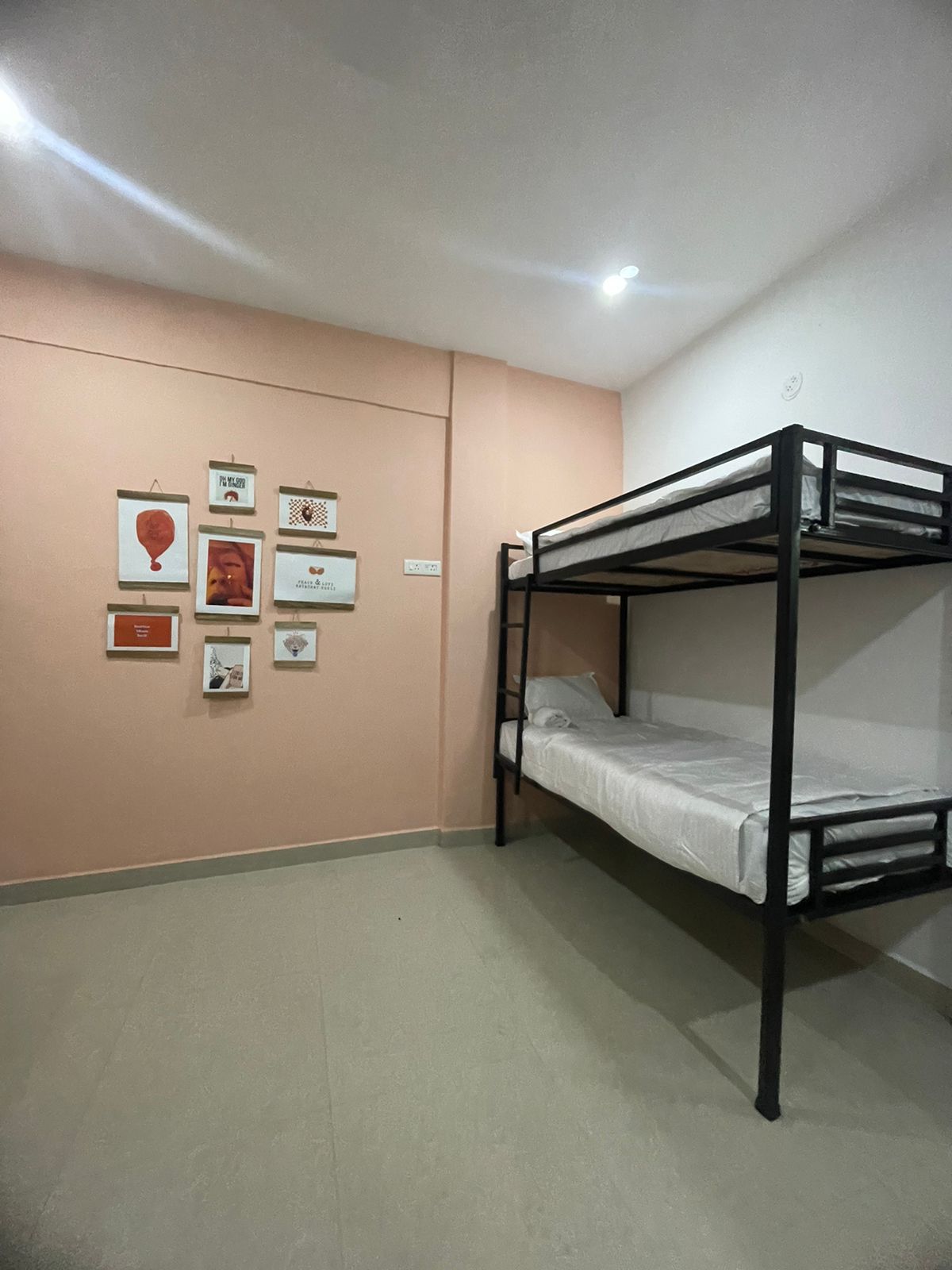 Coco Vilde Dorms Arambol - Tap to explore photos