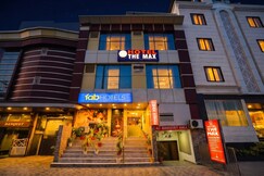 FabHotel The Max