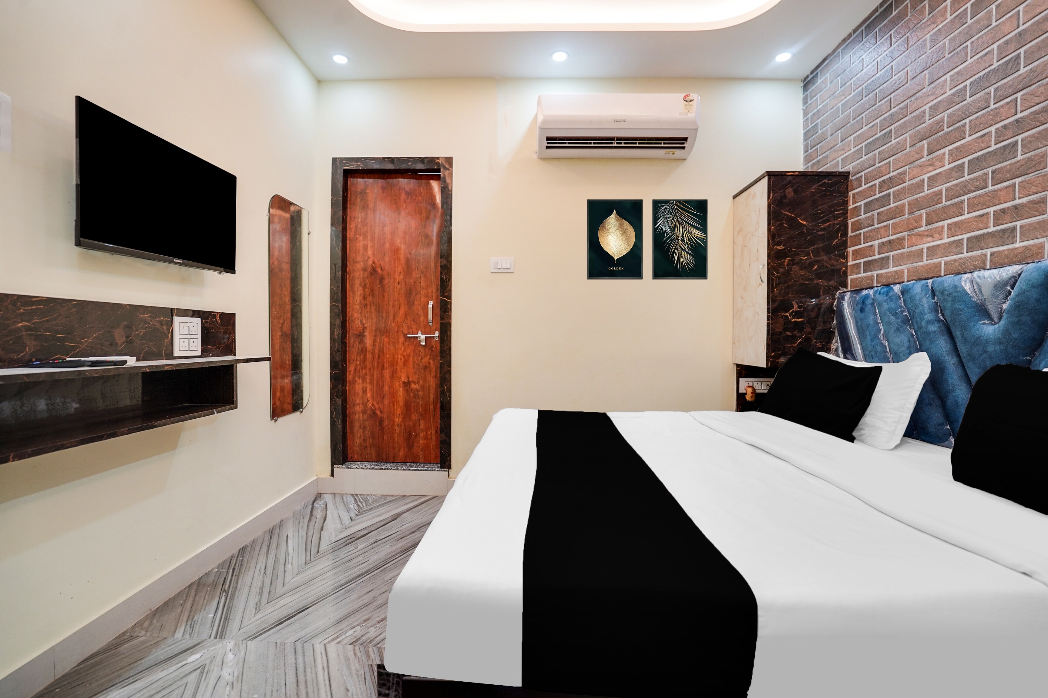 Collection O Rajapur Circuit House - Tap to explore photos