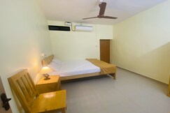 Thyme Guest House | Entire BnB