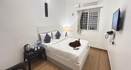 The Base Inn. Room Type - Standard Double Room 