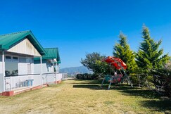 SnowDrop Eco Resort | Rooms & Guided Treks